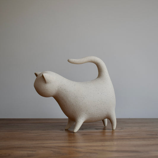 Sandy Cat by Pippa Barrow